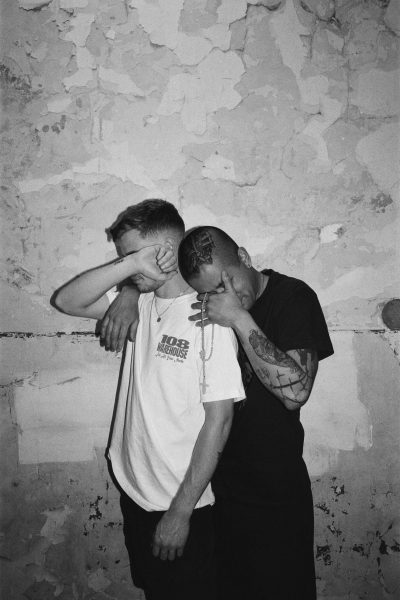 700 Feel