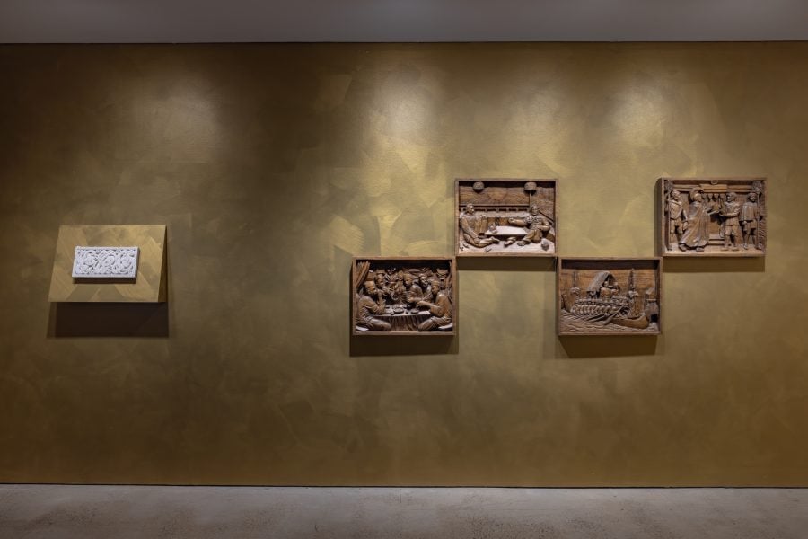 Left to right: Mohamed Imran, Entwined, 2023. Courtesy of Gadheemee Collection, Maldives. Simon Soon, King Kalakaua’s Hawaiin Travels / Melayu Pono’I, 2017-18. Courtesy the artist © Simon Soon. Installation view, 24th Biennale of Sydney, Ten Thousand Suns, 2024, UNSW Galleries. Photograph: Jacquie Manning.