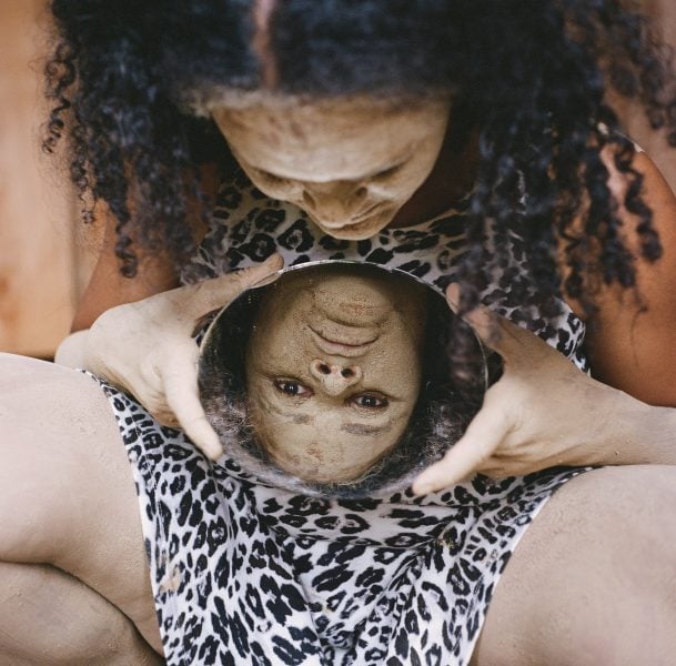Maritea Dæhlin, no title, 2024, analogue medium format colour photograph. Camera: Pablo Rojo. Courtesy of the artist.